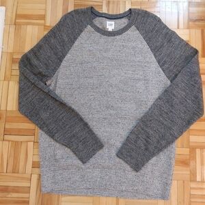 Gap men sweater size L